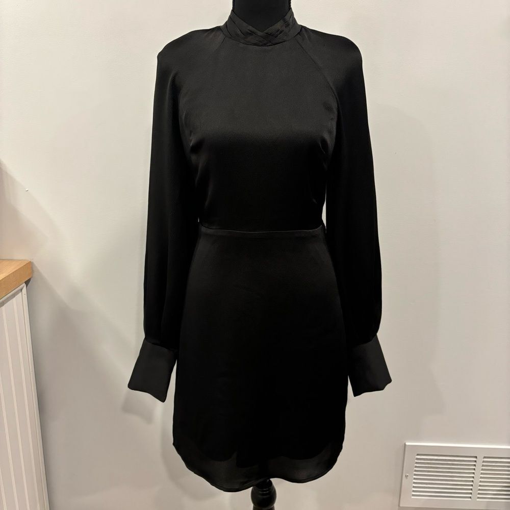 Express Ladies Black Long Sleeve Dress NWT XS